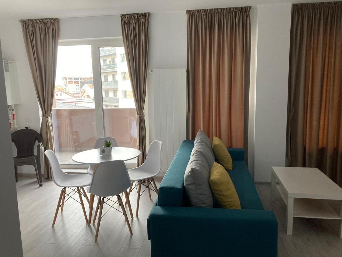 Apartament Frumos Navodari Bagian luar foto