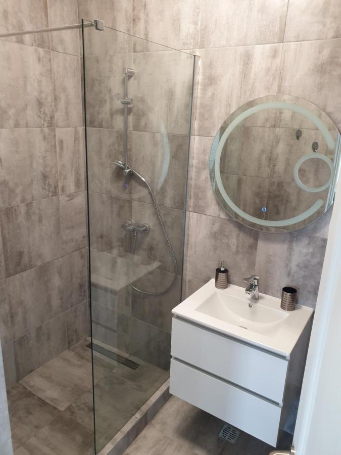 Apartament Frumos Navodari Bagian luar foto
